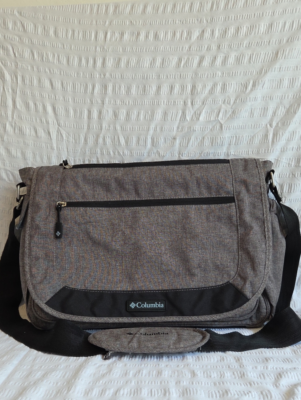 Columbia Departure Point Messenger Diaper Bag
